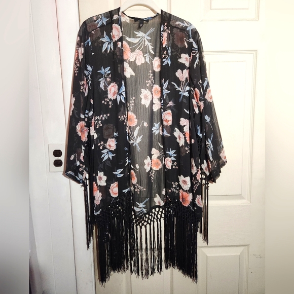 torrid Other - ❤️TORRID KIMONO - FLORAL PRINT - FRINGE HEM & SLEEVES - SEMI-SHEER CHIFFON 1X/2X